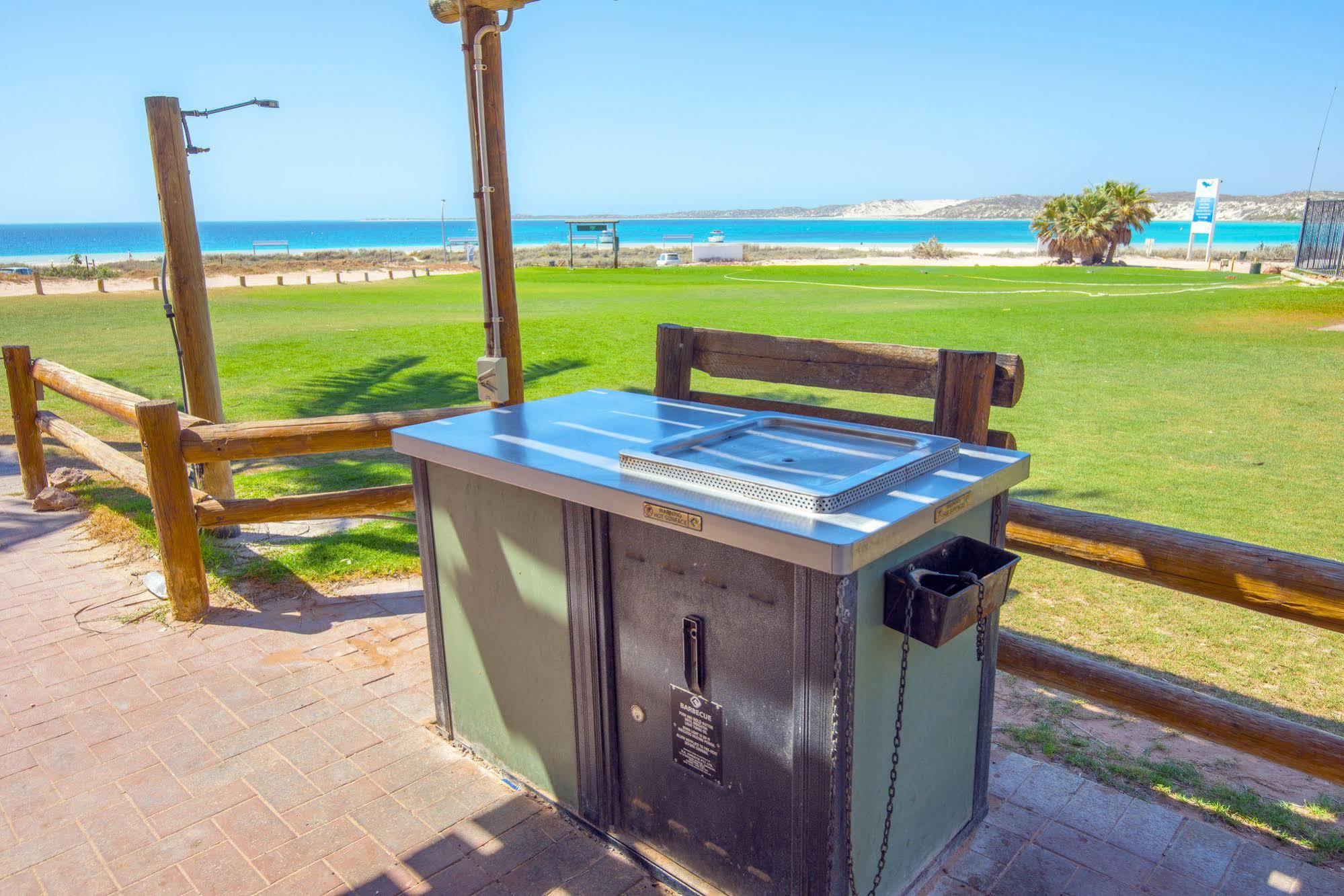 Ningaloo Reef Resort Coral Bay Exterior foto
